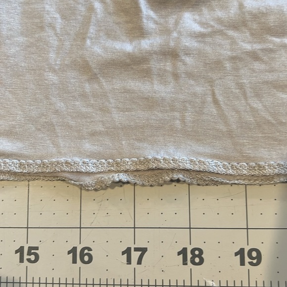 Express XS top with shimmery details/straps - Picture 6 of 7